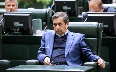 وضعیت اقتصادی در استیضاح همتی تأثيرگذار بود