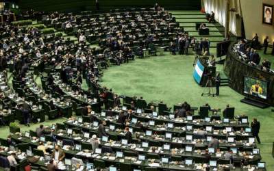 چرا قانون عفاف و حجاب به رئیس جمهور ابلاغ نمی‌شود؟  <img src="https://cdn.jahannews.com/images/video_icon.png" width="16" height="16" border="0" align="top">