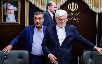 عارف و قائم‌پناه چه زمانی از دولت جدا می‌شوند؟