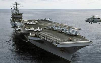 حمله موشکی یمن به ناوهواپیمابر آمریکا