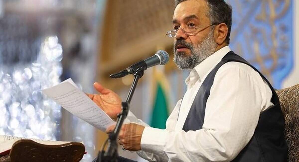 فیلم زیرخاکی از محمود کریمی در حج سال ۷۸  