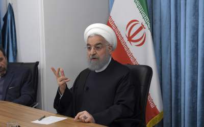 اعترافات جدید روحانی/ ترامپ دنبال نمایش‌ بود؛  فقط می‌خواست با من دست بدهد تا بگوید من اولین رئیس‌ جمهوری هستم که با رئیس‌جمهور ایران ملاقات کردم