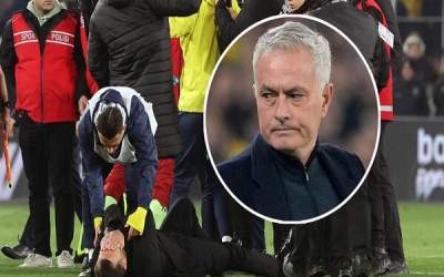 مورینیو عادت زشت ۱۴ ساله خود را باز هم تکرار کرد +فیلم  <img src="https://cdn.jahannews.com/images/video_icon.png" width="16" height="16" border="0" align="top">