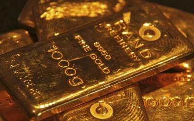 سقوط آزاد قیمت طلا و نقره ادامه دارد