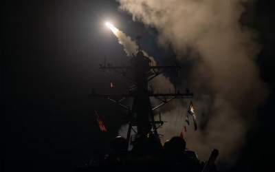 حمله یمن به کشتی‌ پشتیبان ناو آمریکایی ترومن