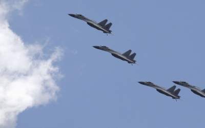 قدرت‌نمایی هوایی-دریایی چین اطراف تایوان