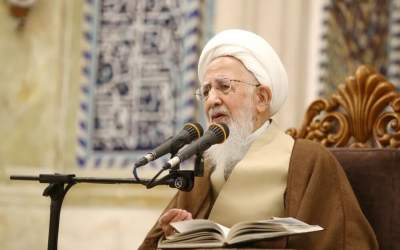 آیت‌الله جوادی آملی: بزرگی‌ خود را بشناسیم و آن را ارزان نفروشیم