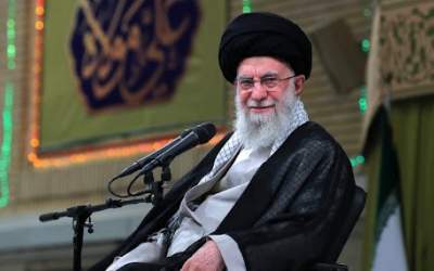 جمعی از مسئولان سه قوه با رهبرانقلاب دیدار می‌کنند