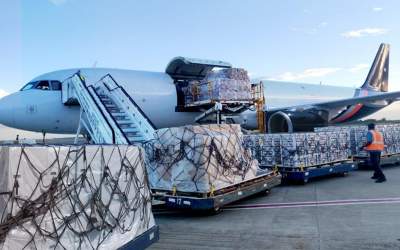 ۱۴ میلیارد دلار کالا با هواپیما وارد ایران شد