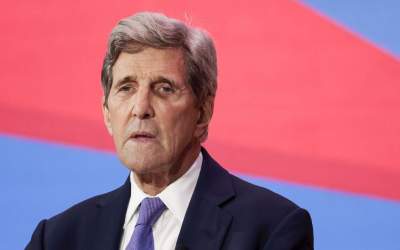 «سگ زرد برادر شغال است» یعنی سخنان جان کری!