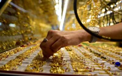 ریزش ادامه دار قیمت طلا و سکه در بازار