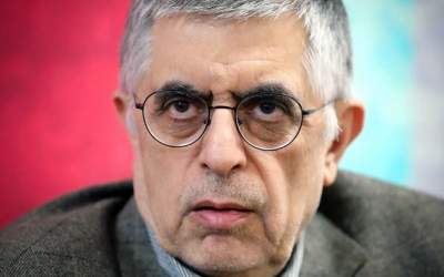 روزنامه کرباسچی برای تخریب زاکانی به بن‌بست خورد