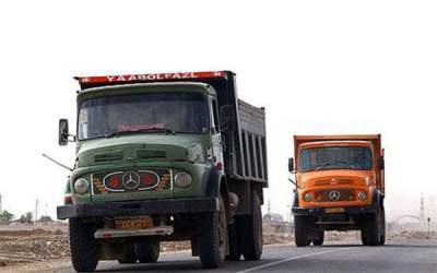 فیلم/ همدردی با درگذشتگان به روش کامیون داران  <img src="https://cdn.jahannews.com/images/video_icon.png" width="16" height="16" border="0" align="top">