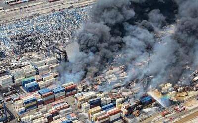 فیلم/ روایت کارمند ترخیص گمرک از انفجار  <img src="https://cdn.jahannews.com/images/video_icon.png" width="16" height="16" border="0" align="top">