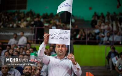 عکس/ کارگران ساختمانی مظلومانه زندگی می‌کنند