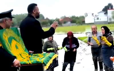 زیارت امام رضا در زمین های شالیزار! +فیلم  <img src="https://cdn.jahannews.com/images/video_icon.png" width="11" height="10" border="0" align="top">