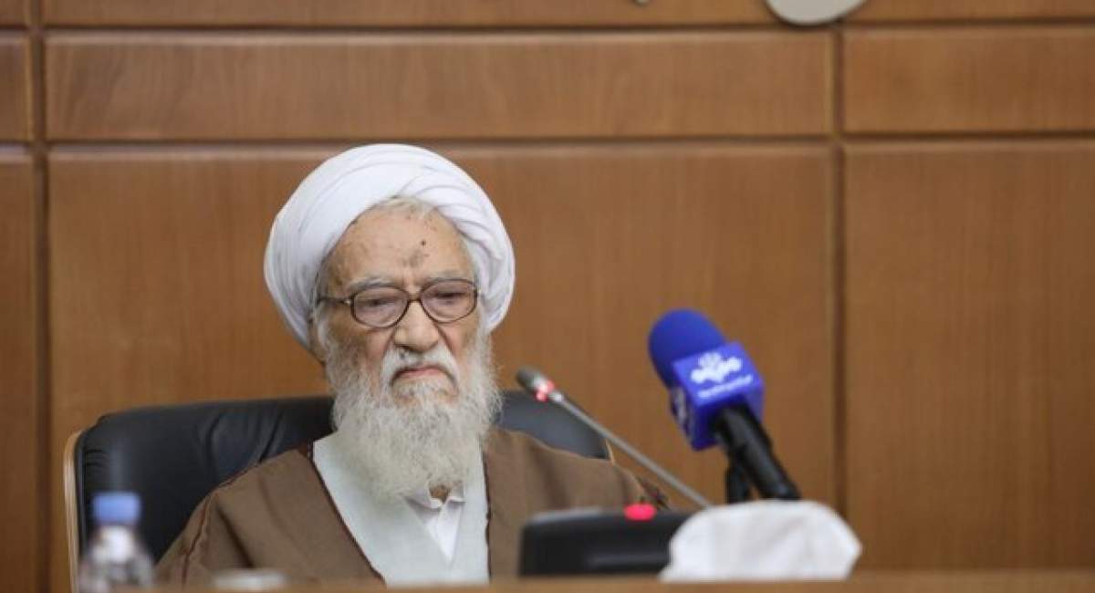 رئیس مجلس خبرگان: تورم و گرانی مردم را به شدت آزار می هد
