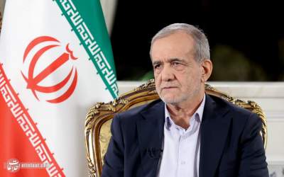 پزشکیان به حرم حضرت معصومه (س) مشرف شد  <img src="https://cdn.jahannews.com/images/video_icon.png" width="16" height="16" border="0" align="top">