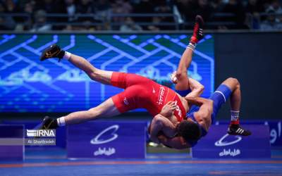 حقوق و مزایای کشتی‌گیرها از زبان علیرضا دبیر  <img src="https://cdn.jahannews.com/images/video_icon.png" width="16" height="16" border="0" align="top">