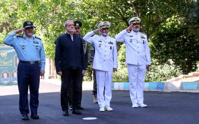 عکس/ لباس خاص فرمانده کل ارتش