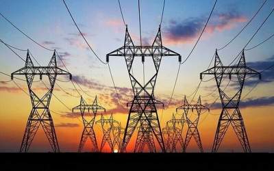 قطع برق ۵۰ درصد ظرفیت شهرک‌های صنعتی را تعطیل کرد