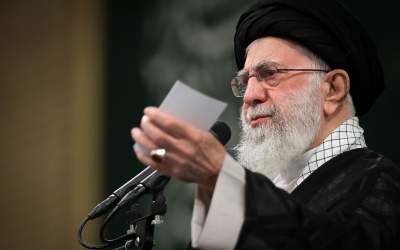 وقتی رهبرانقلاب از طرف ملت‌های منطقه پاسخ تحقیر ترامپ را دادند