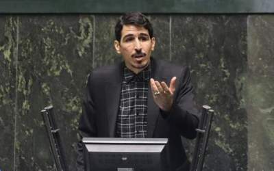 اعتراض نماینده تهران به عملکرد قوه قضاییه/ شمخانی و خانواده او متهم به ثروت اندوزی از کاسبی با تحریم هستند/ این کشتی‌ها و این مالکیت‌ها از کجا آمده است؟ +فیلم  