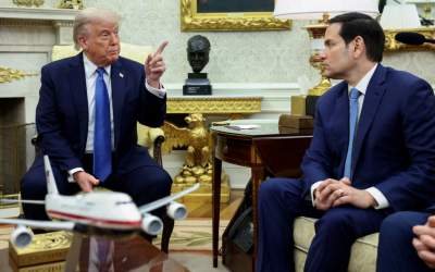 ترامپ کارکنان یک نهاد امنیتی آمریکا را اخراج کرد