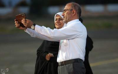 سلفی آقا و خانم قبل از حاجی شدن