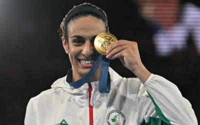 قهرمان المپیک زنان، مرد از آب درآمد!