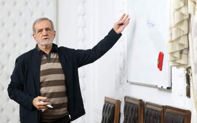 آقای رئیس‌جمهور! برای اصلاح انتقادی که کردید، برنامه دارید؟/ کارمندان دولت منتظر سیستم ارزیابی باشند؟