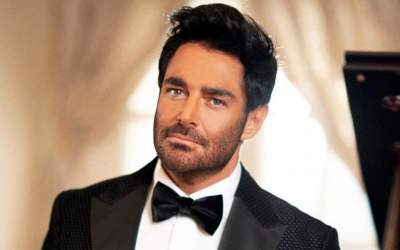 پز بی‌ موقع آقای گلزار +عکس