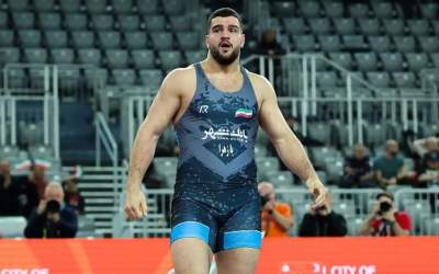 کشتی‌گیر جوان ایرانی در مسیر تغییر تابعیت