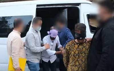 وقتی «تماس یک زن» عملیات انتحاری داعش را زمین‌گیر کرد  