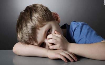 کودکان را در معرض اخبار «ناگوار» قرار ندهید