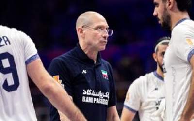 پیام احساسی روی دستمال کاغذی اشک سرمربی والیبال ایران را درآورد +عکس