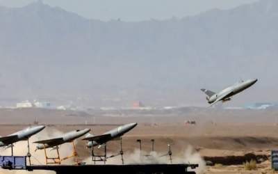 لحظه پرتاب چندین فروند پهپاد آرش ۱ و ۲  <img src="https://cdn.jahannews.com/images/video_icon.png" width="16" height="16" border="0" align="top">