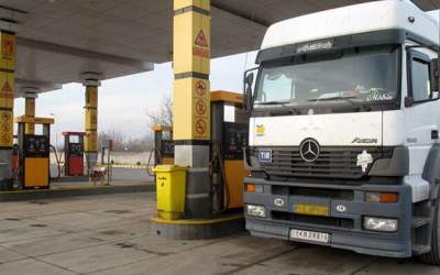 طرح گازوئیل ۳ نرخی برای کامیون‌داران لغو شد