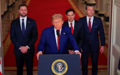 سناتور آمریکایی: ترامپ به مردم آمریکا خیانت کرد