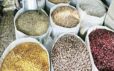 ١٠ هزار تن حبوبات تنظیم بازاری توزیع می‌شود