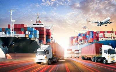 ترخیص کالاهای اساسی ۴۰ درصد افزایش پیدا کرد