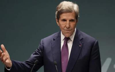 جان کری: دانش هسته‌ای بمباران نمی‌شود