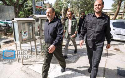 عکس/ تیپ لباس شخصی وزیر دفاع