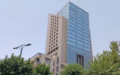 شاخص بورس تهران ۲.۶ درصد کاهش یافت