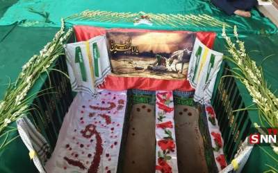 عکس/ آرامگاه شهید غلامعلی رشید و فرزندش