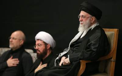 مراسم عزاداری شب عاشورا در حسینیه امام(ره)  <img src="https://cdn.jahannews.com/images/picture_icon.png" width="16" height="16" border="0" align="top">