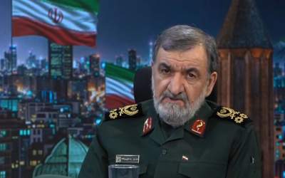 محسن رضایی: آمریکا و اسرائیل نمی‌خواهند عقب‌نشینی کنند/ نباید تحلیل‌های ساده‌اندیشانه داشته باشیم/ اگر ایران تسلیم شود، فقط به تجزیه ایران راضی خواهند شد/ کدام کشور جرأت می‌کند به پایگاه آمریکا حمله کنند؟ ما این کار را انجام دادیم
