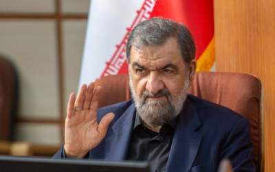 محسن رضایی: دعواهای جناحی، بازی در زمین دشمن است