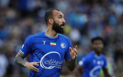 چشمی بدون قرارداد در تمرین استقلال!