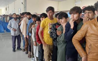 افغانستانی‌های طلبکار بخوانند